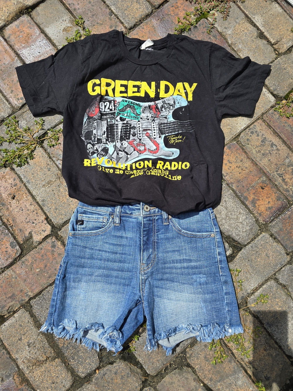 KanCan Black Green Day Graphic Tee with Yellow Logo